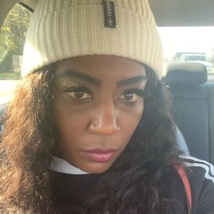 Meet your Posher, Tanisha